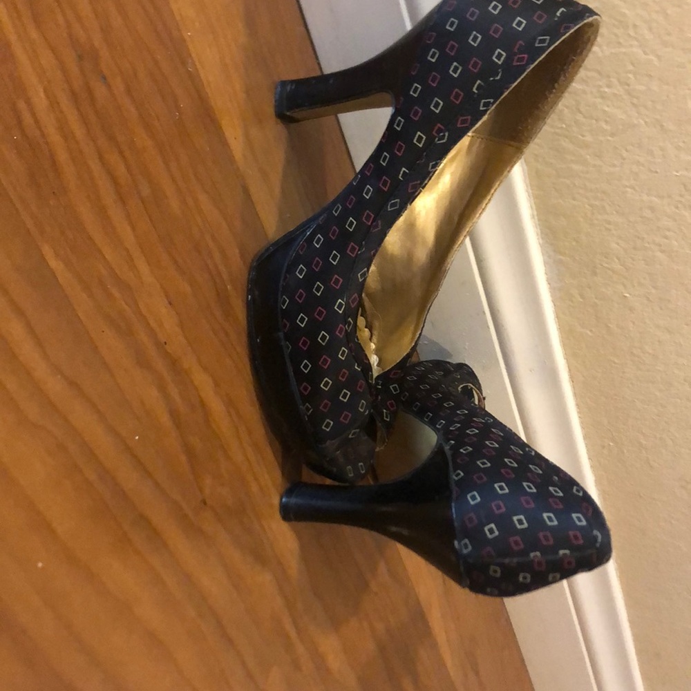 Madden girl peep toe